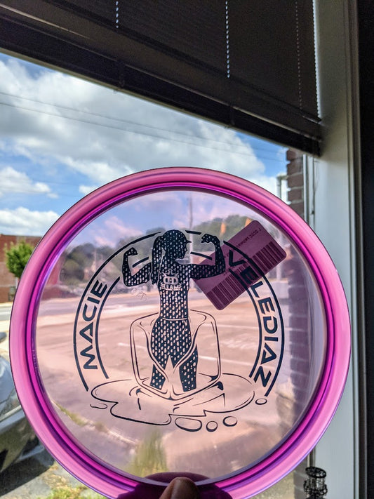 Dynamic Discs Lucid Ice Justice Macie Velediaz 2022