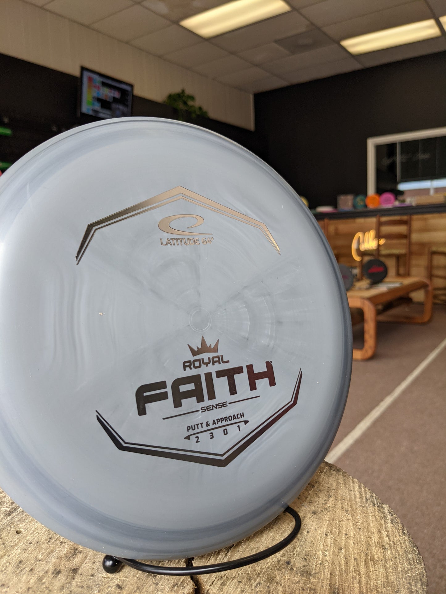 Latitude 64 Royal Sense Faith